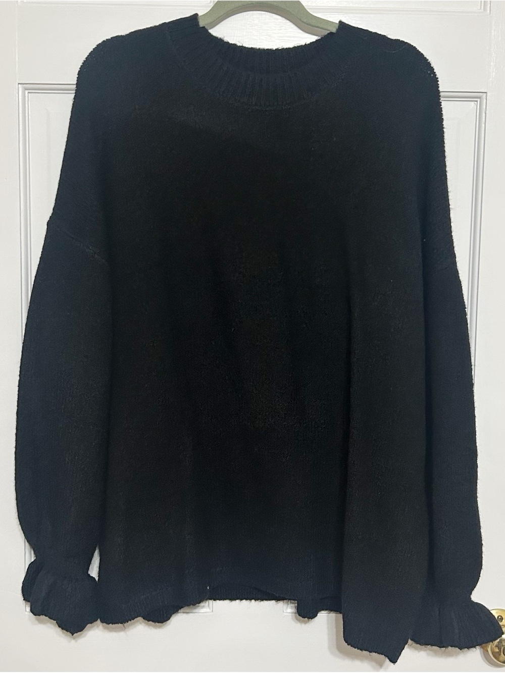 Black Women's Crewneck Sweater